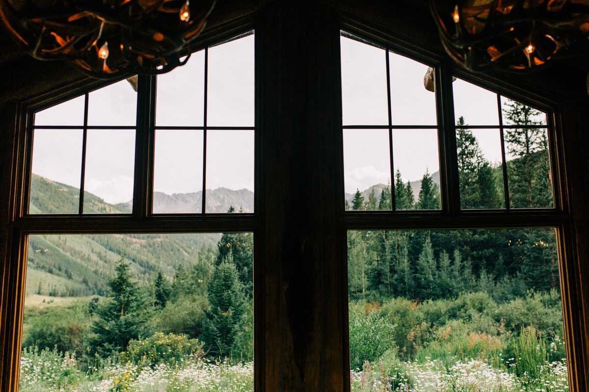 Photo of the mountain view through the window from Aspen Cookhouse